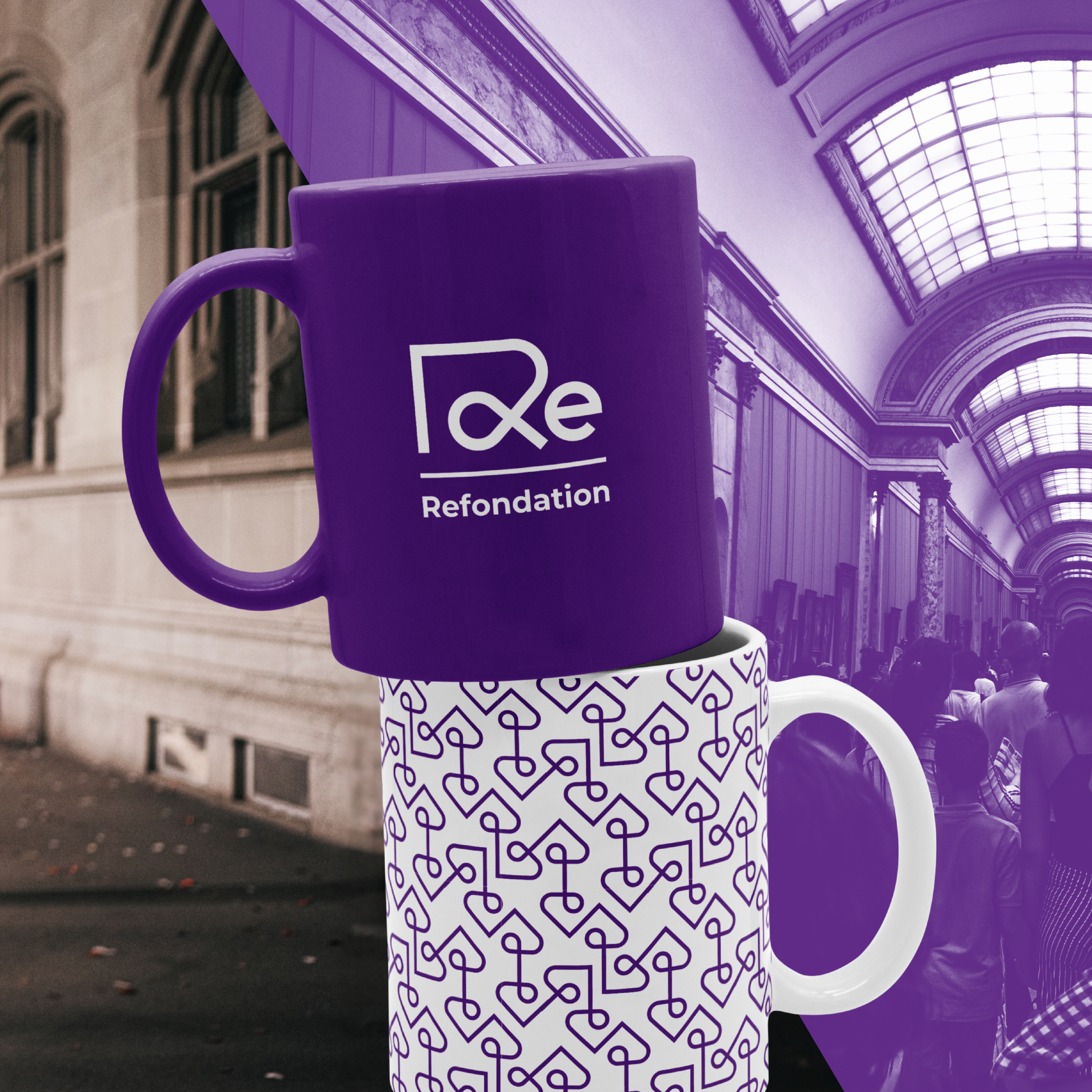 Goodies à l'image de l'association : tasses violettes et motifs colorés.